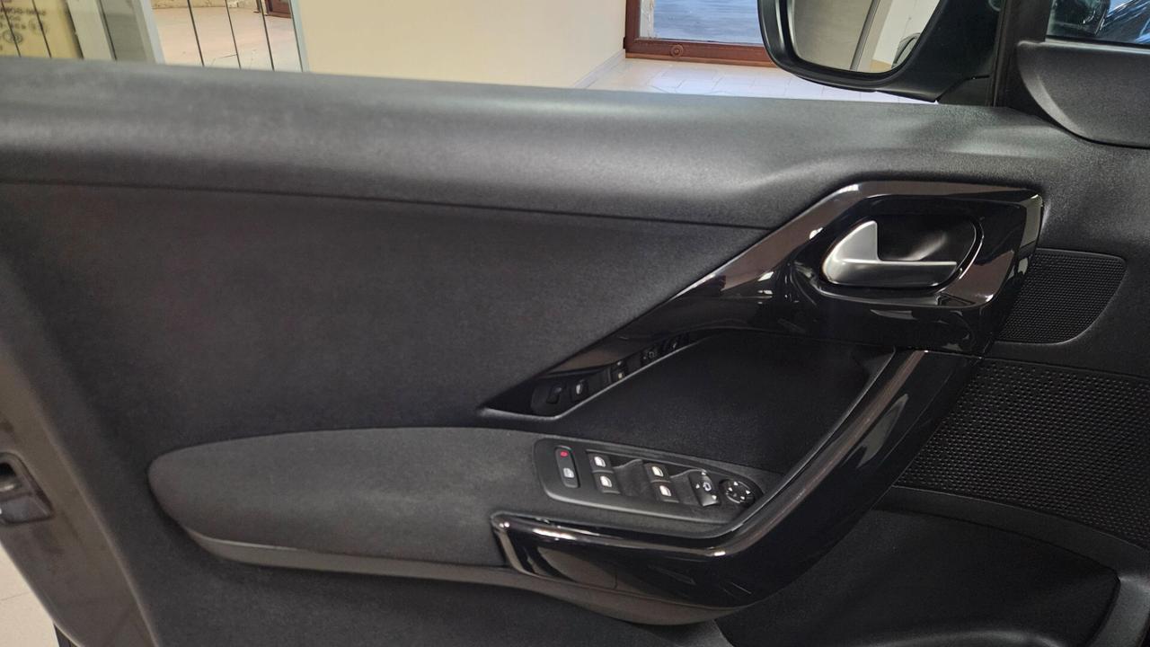 Peugeot 208 BlueHDi 75 5 porte Allure
