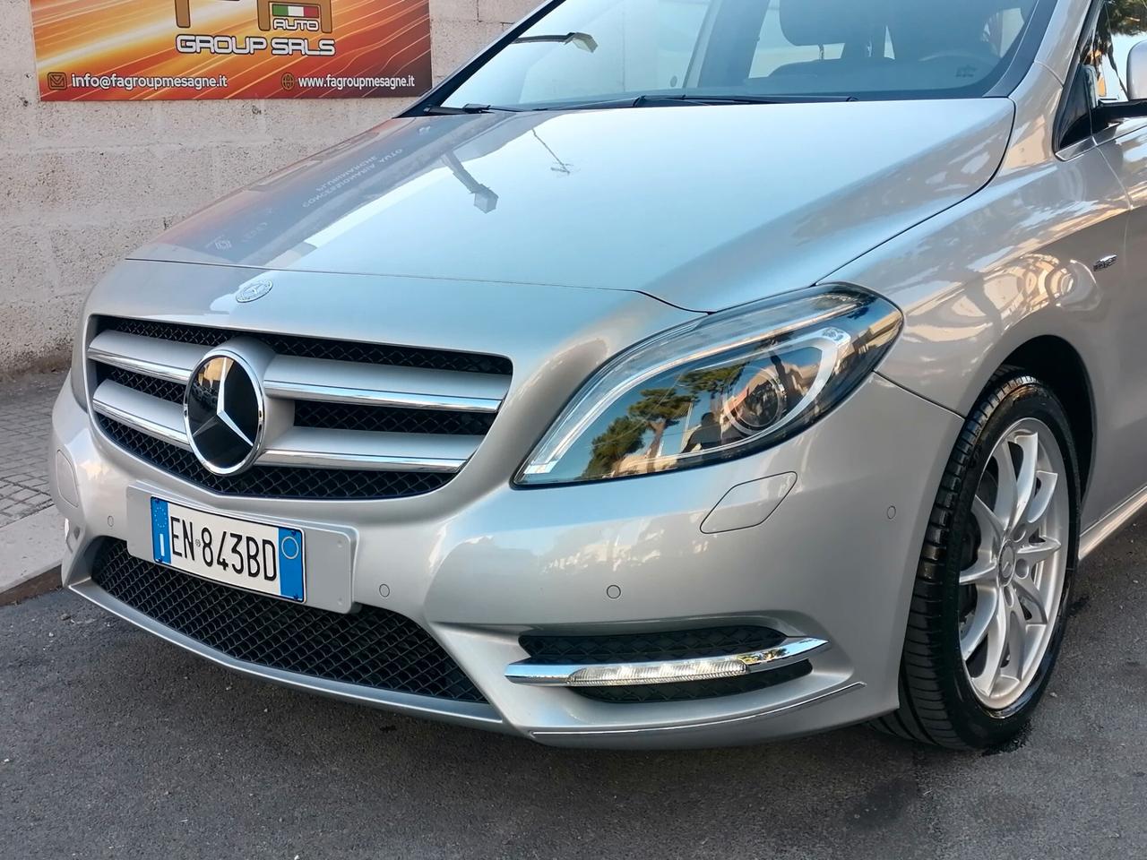 Mercedes B 200 CDI Autom Premium NAVI PELLE - 2012
