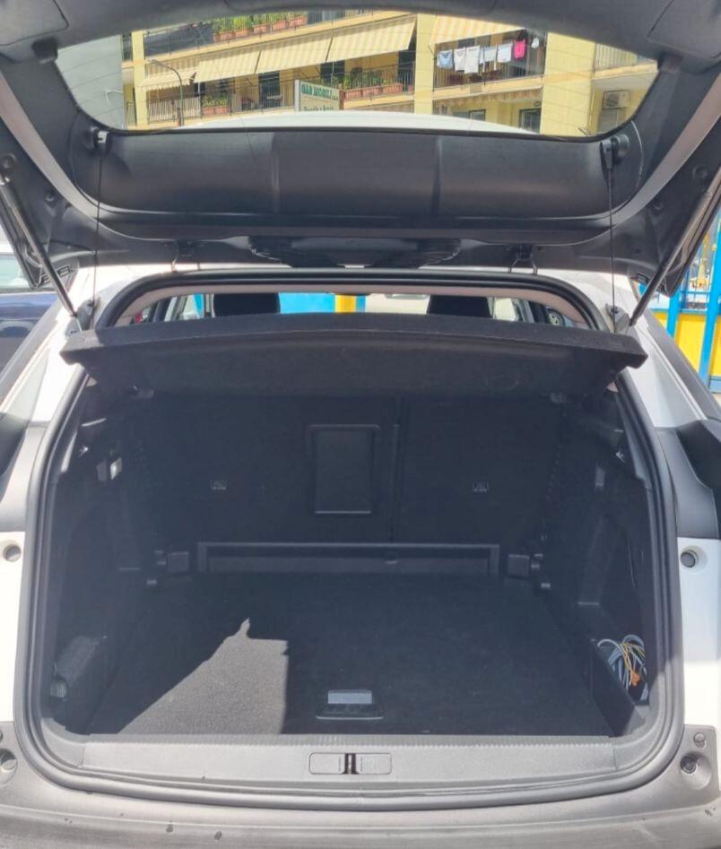 Peugeot 3008 BlueHDi 120 S&S EAT6 GT Line