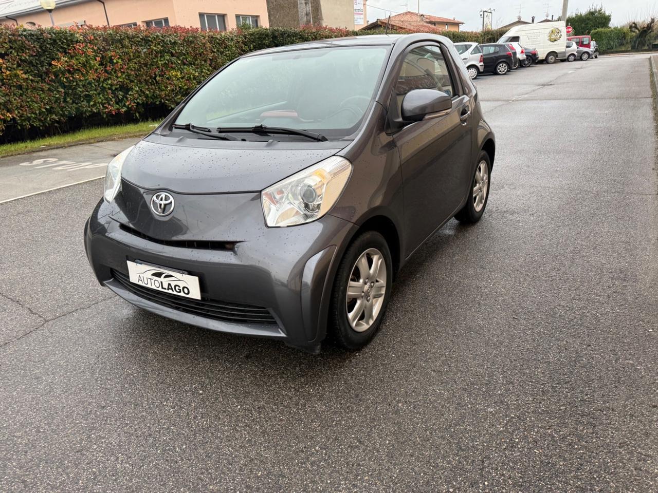 Toyota iQ 1.0 Sol Automatica