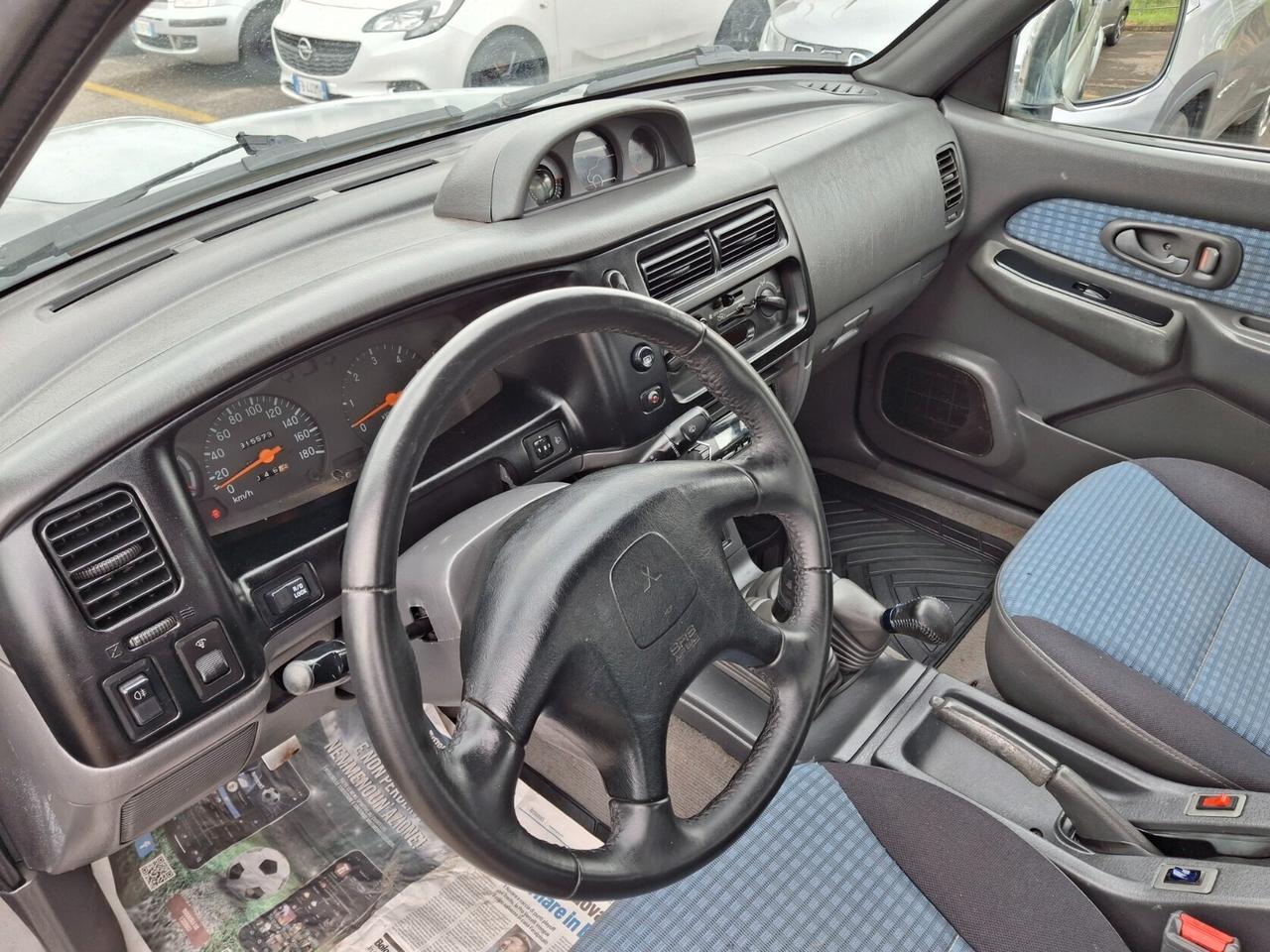 Mitsubishi L200 2.5 TDI 4WD Double Cab GLS Air
