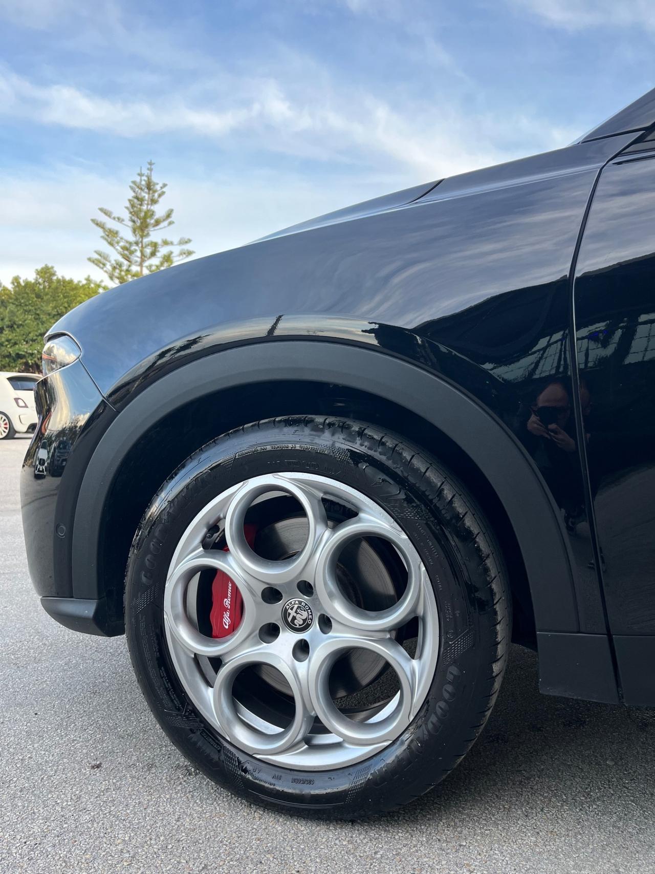 Alfa Romeo Tonale 1.6 diesel 130 CV TCT6 Veloce