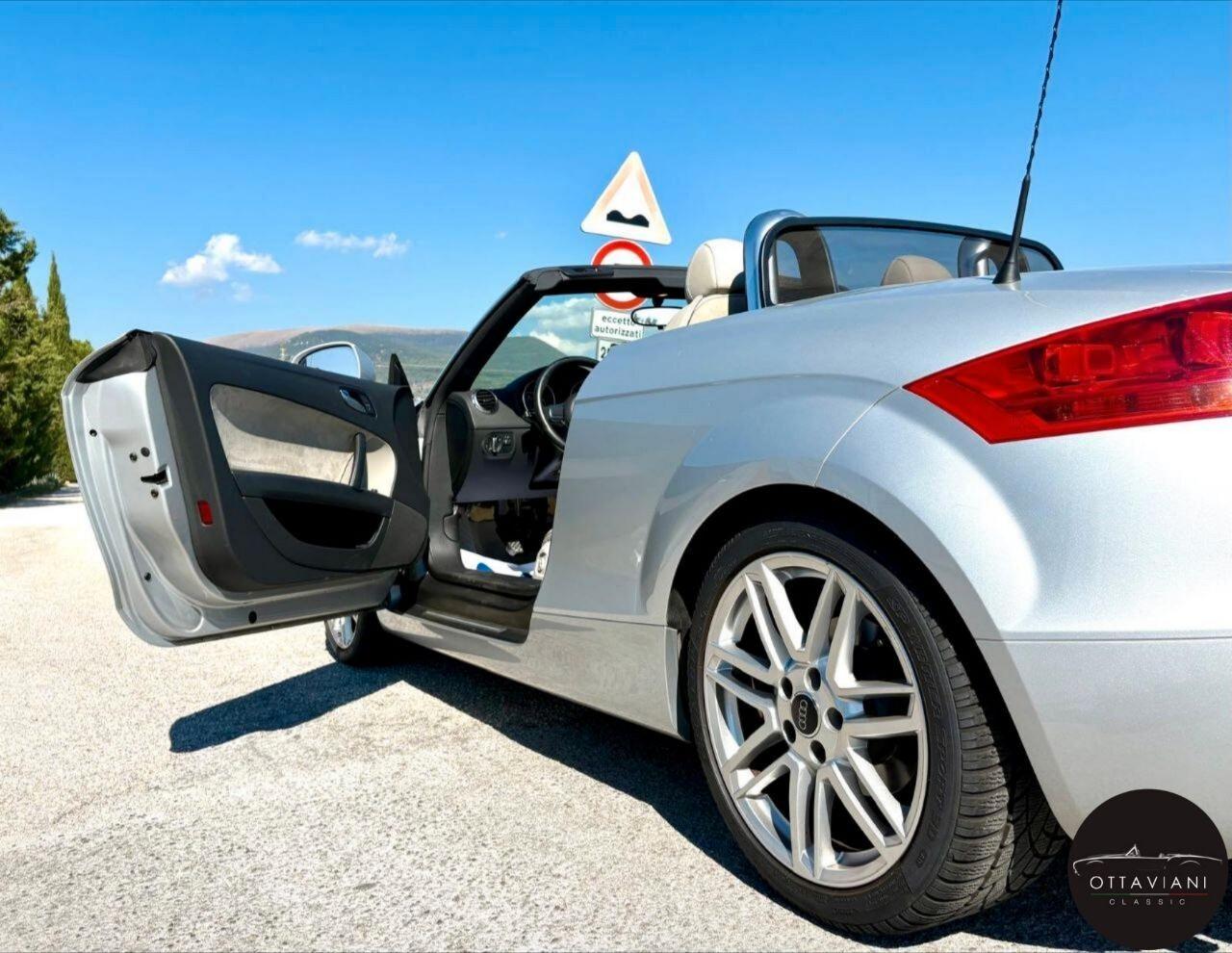 Audi TT 2000tfsi TOP CONDITION solo 48000km