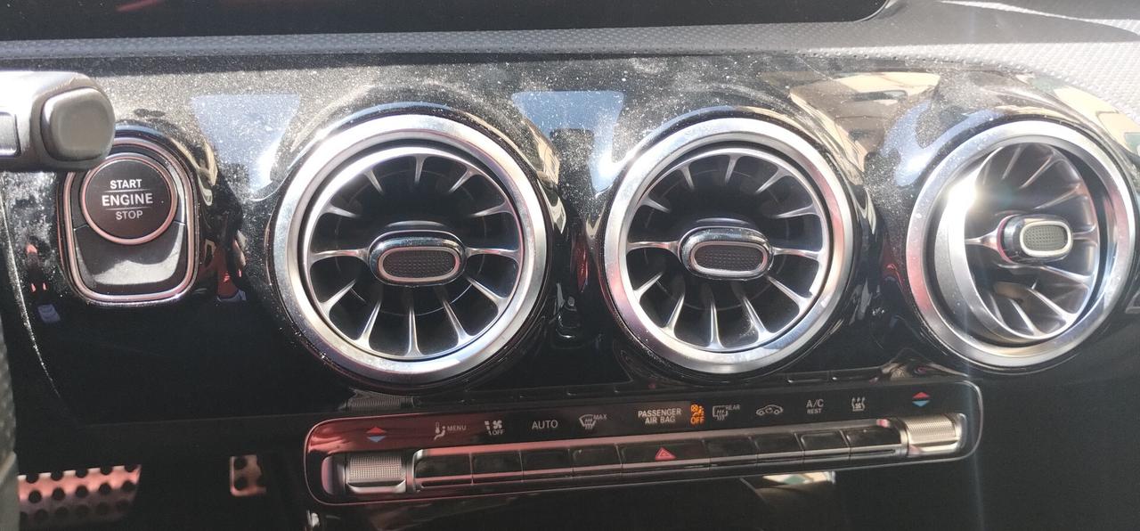 Mercedes-benz CLA 250 e hybrid EQ Premium