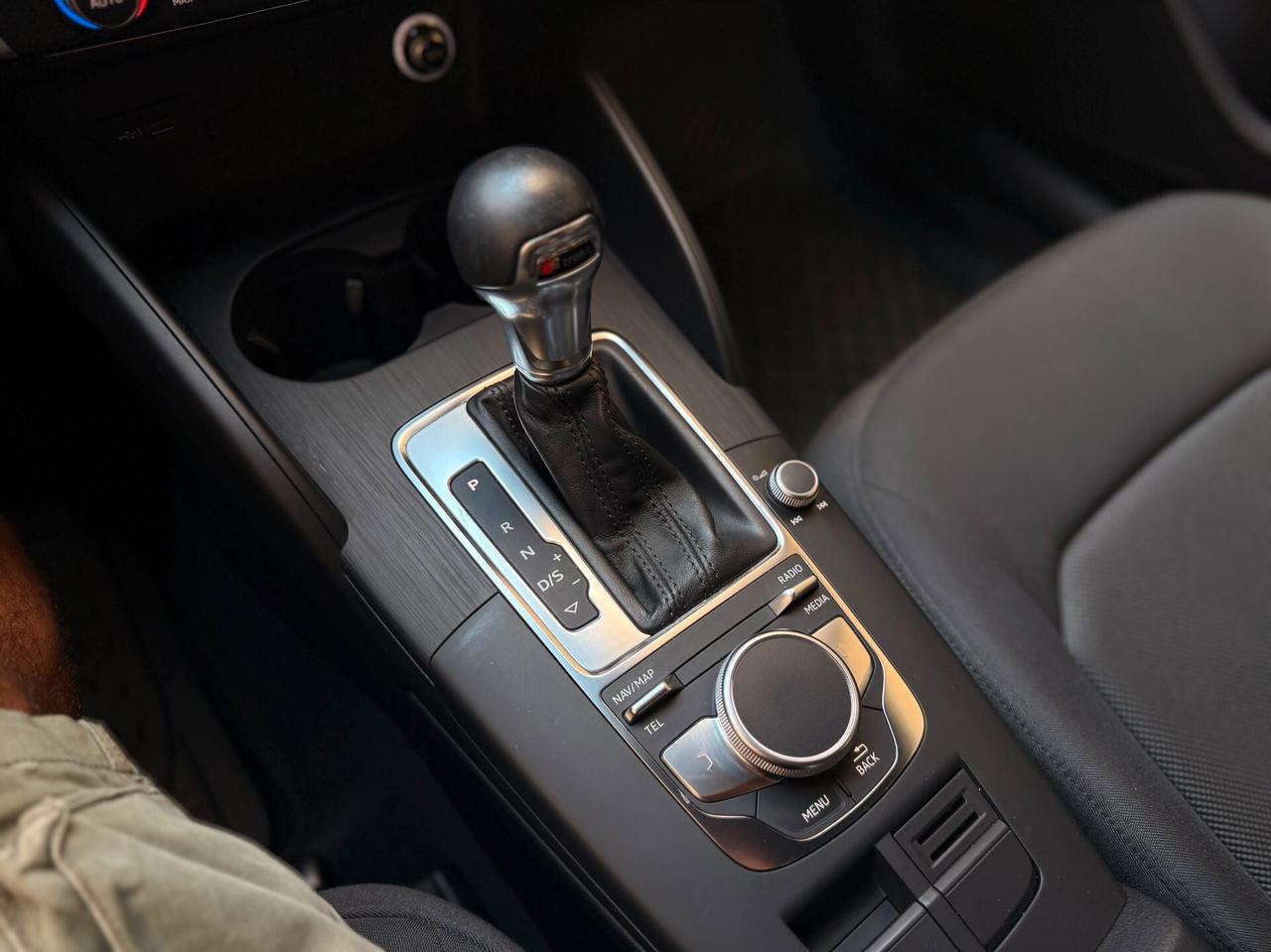 AUDI A3 S-Line/full Led/VIRTUAL RS3/18/BELL - 2019