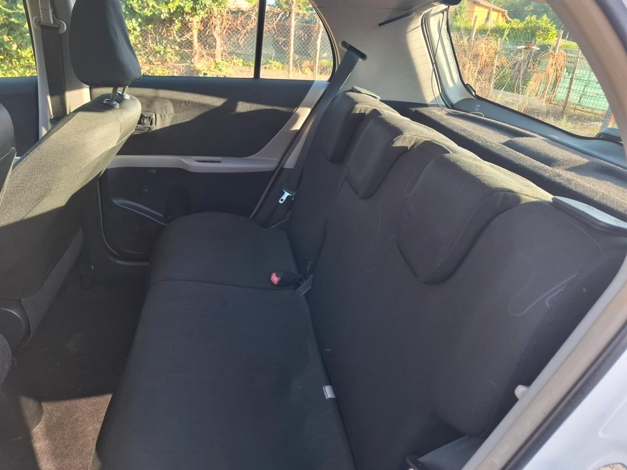 Toyota Yaris 1.0 5 porte