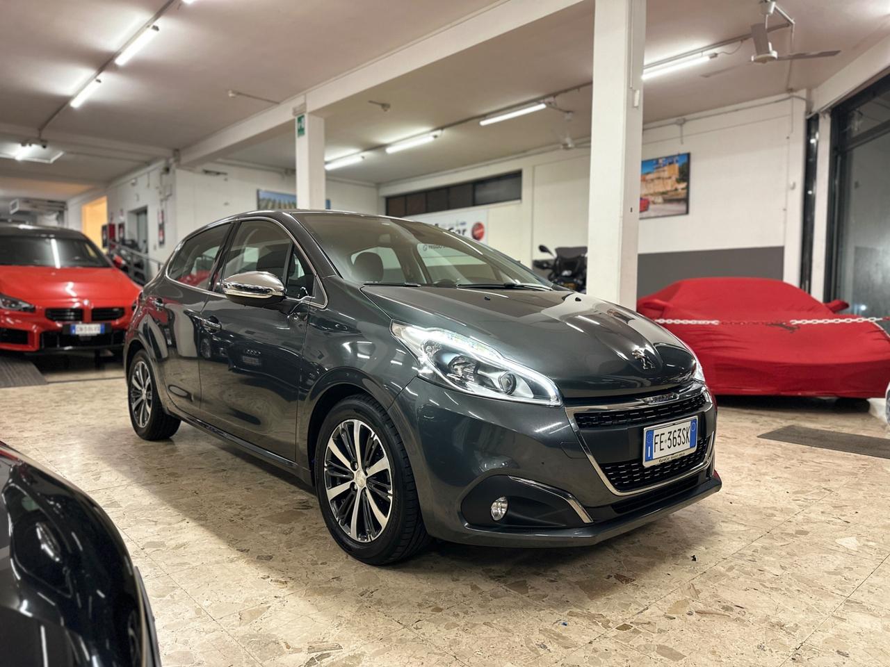 Peugeot 208 BlueHDi 75cv Allure 10/2016 Neopatentati Euro 6B