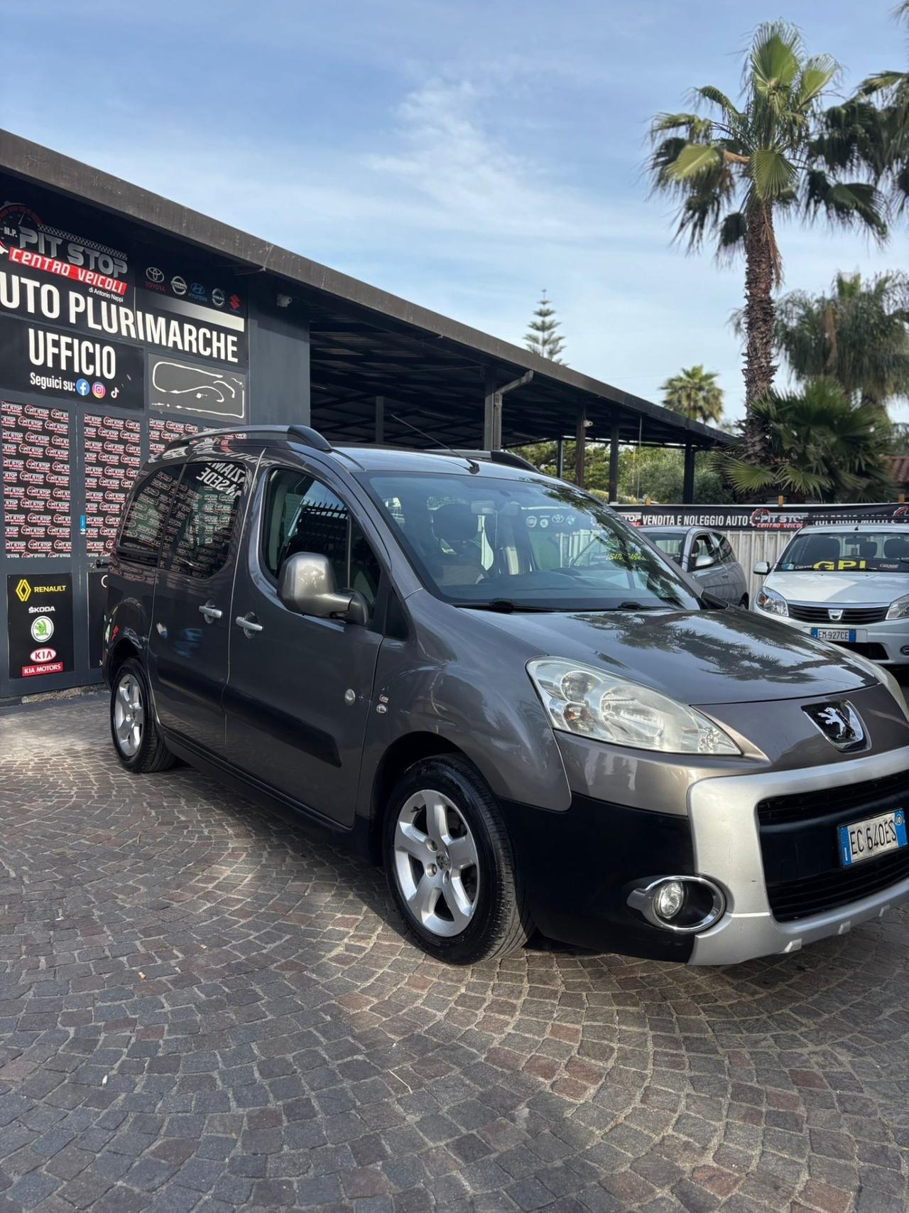 Peugeot Partner Tepee 1.6 HDi 90CV Outdoor