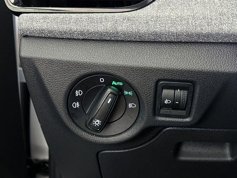 Škoda Kamiq Kamiq 1.0 tsi Black Dots 95cv