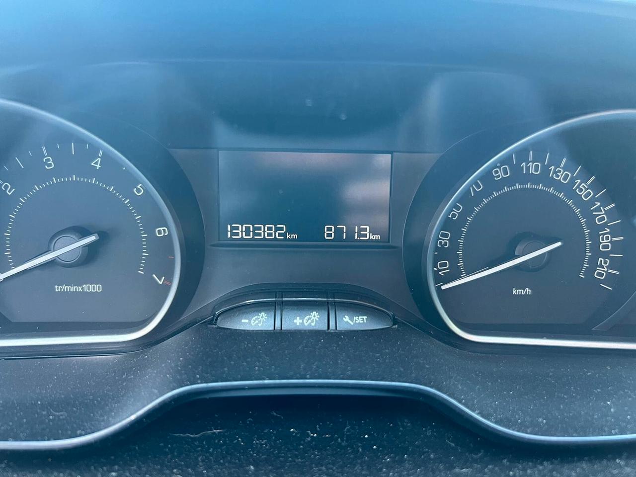 Peugeot 2008 PureTech 82 Active