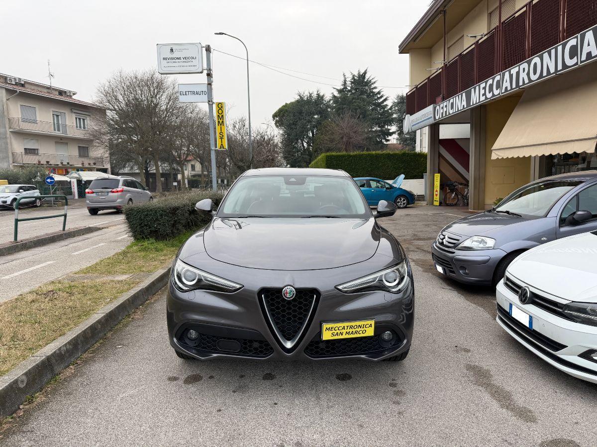 ALFA ROMEO - Stelvio - 2.2 T.diesel 210 CV AT8 Q4 Super