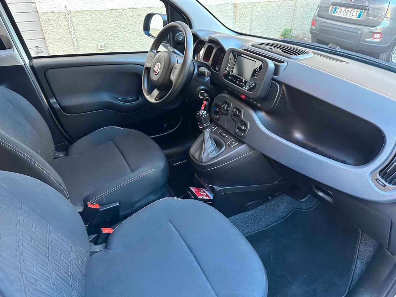 Fiat Panda 1.0 HY 06/24 KM.8238 UNIPRO.