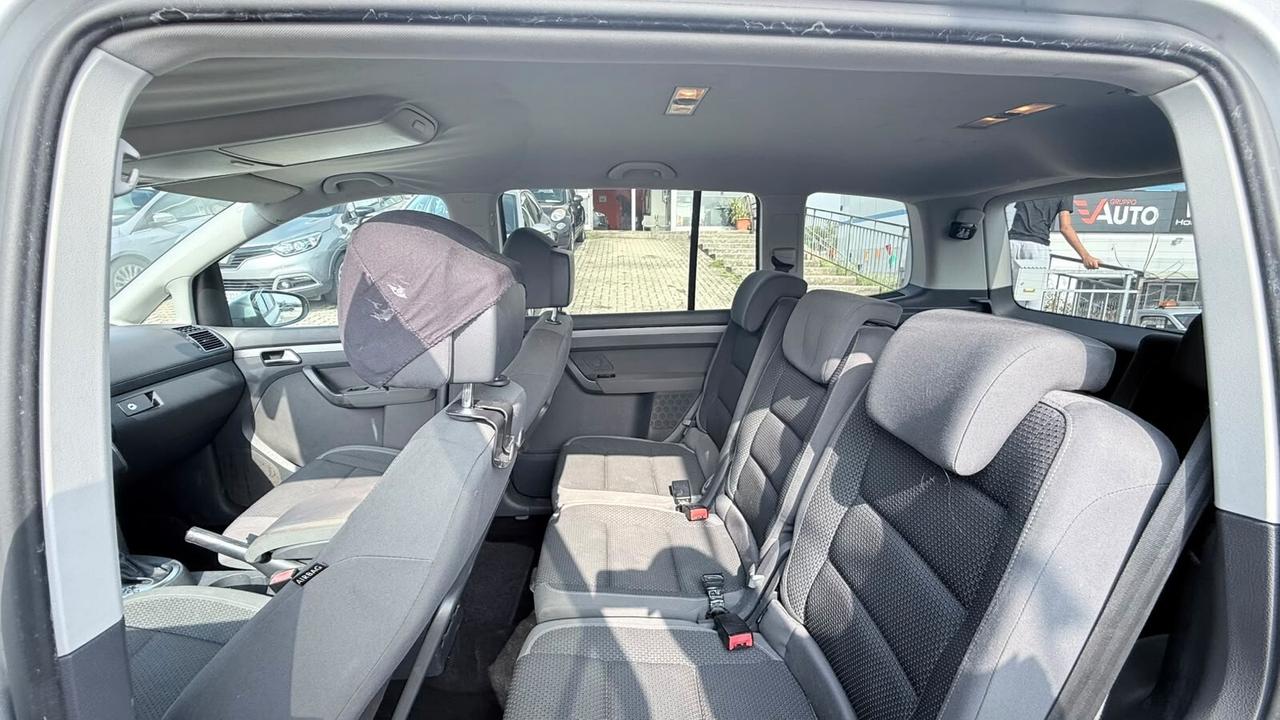 VW TOURAN 1.6 DIESEL 7 POSTI AUTOMATICO NEOP.