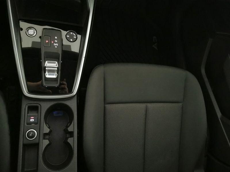 Audi A3 Sportback 30 2.0 tdi Business Advanced s-tronic