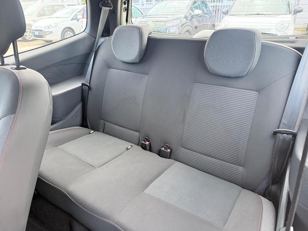 Renault Twingo 1.2 16V Live