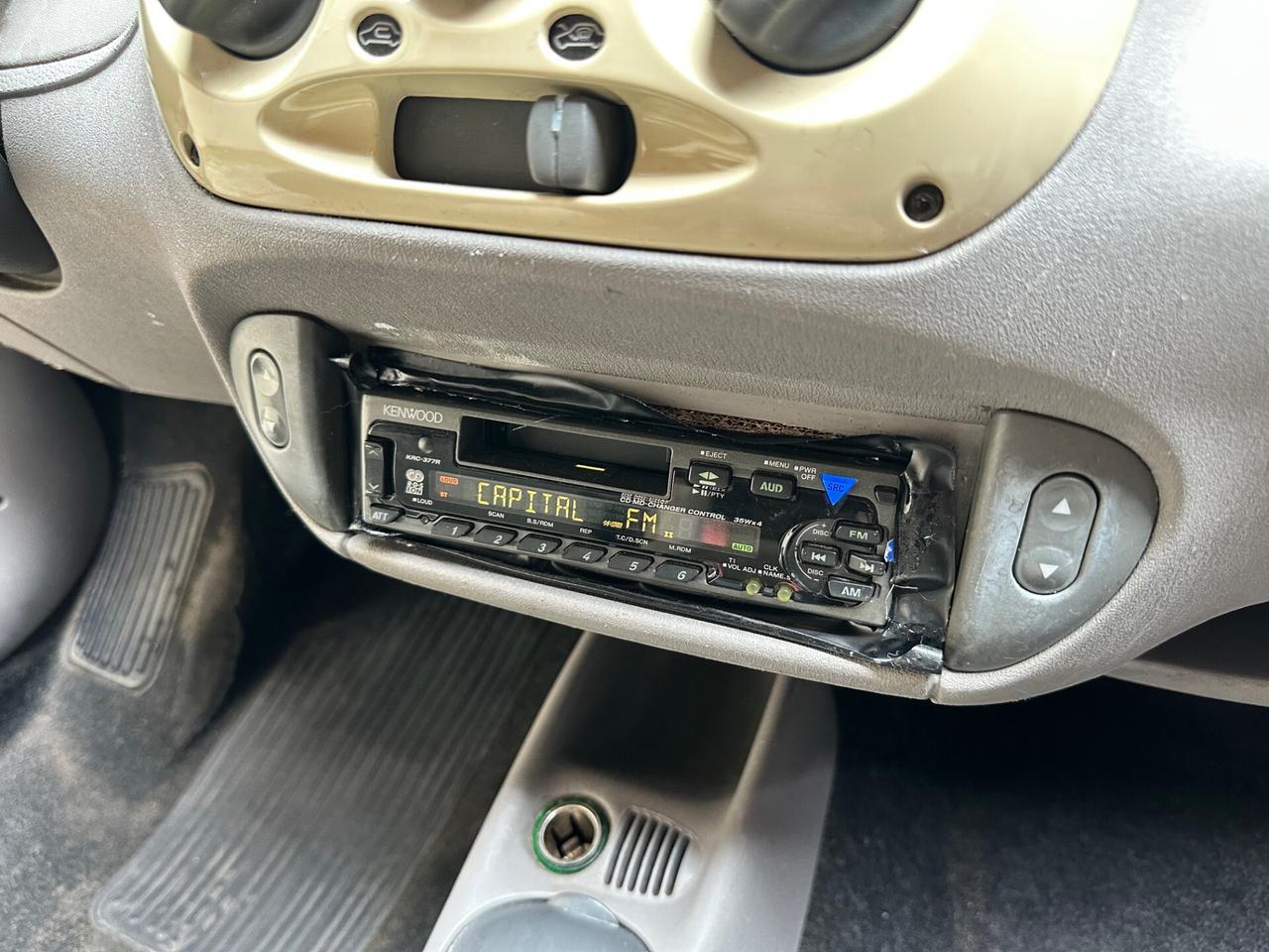 Fiat 600 1.1 Carrozzeria come da foto (CLIMA)