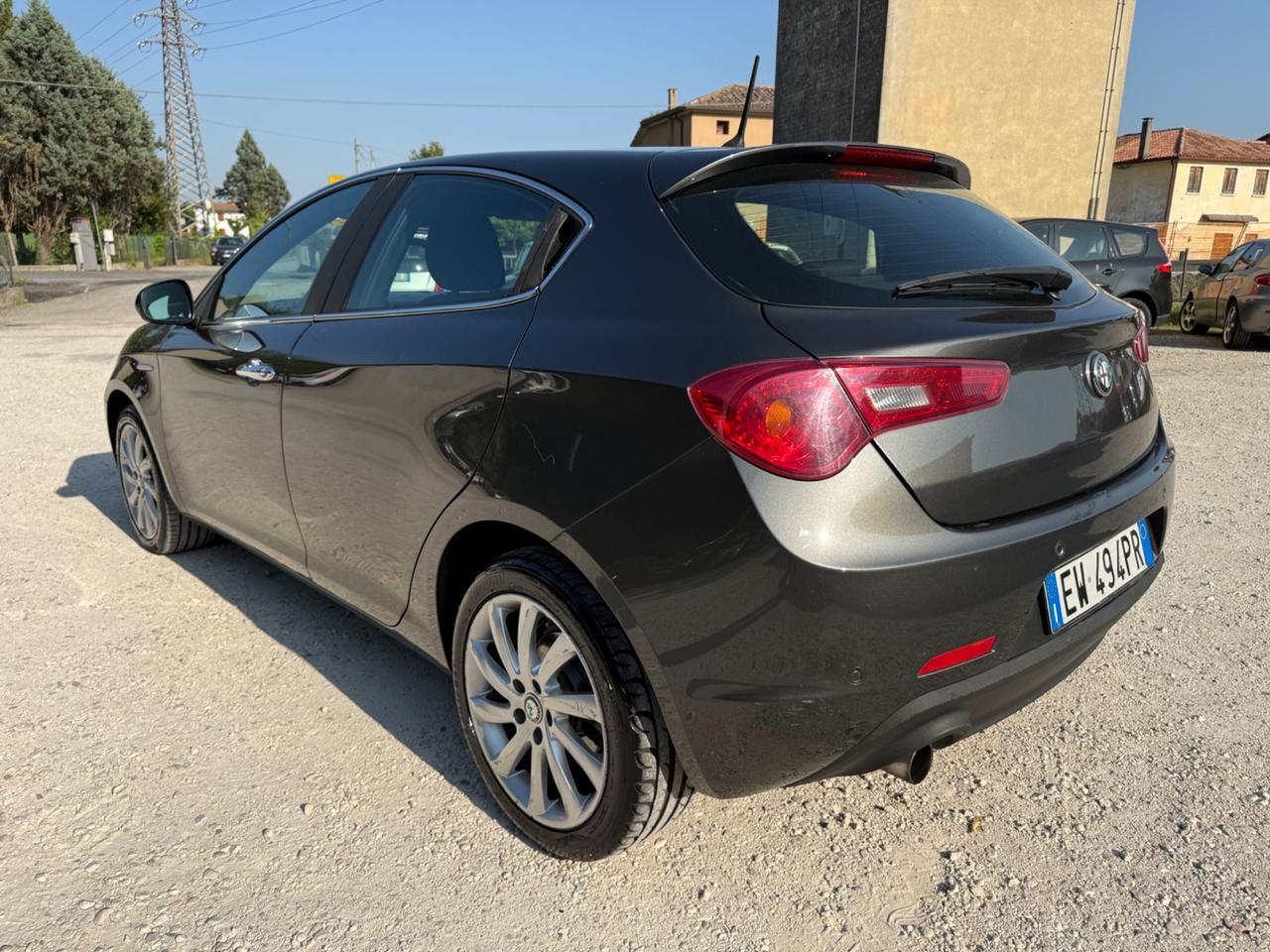 Alfa Romeo Giulietta 1.4 Turbo 120 CV GPL Distinctive UNICO