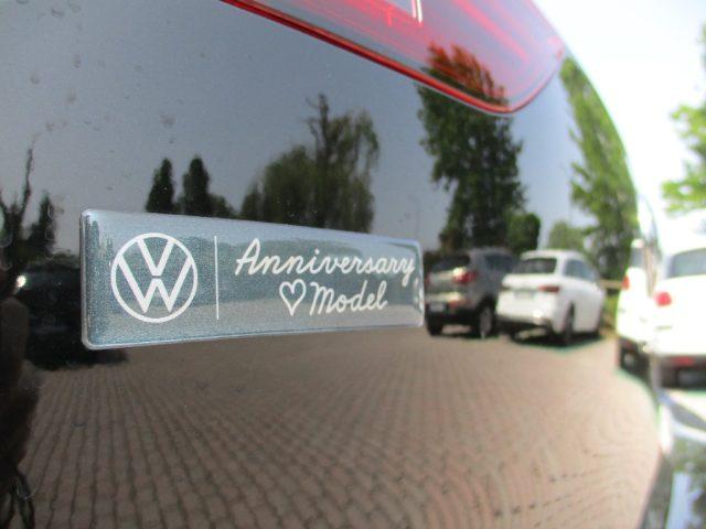 VOLKSWAGEN Golf 2.0 TDI 150 CV DSG SCR R-Line 30 YEARS