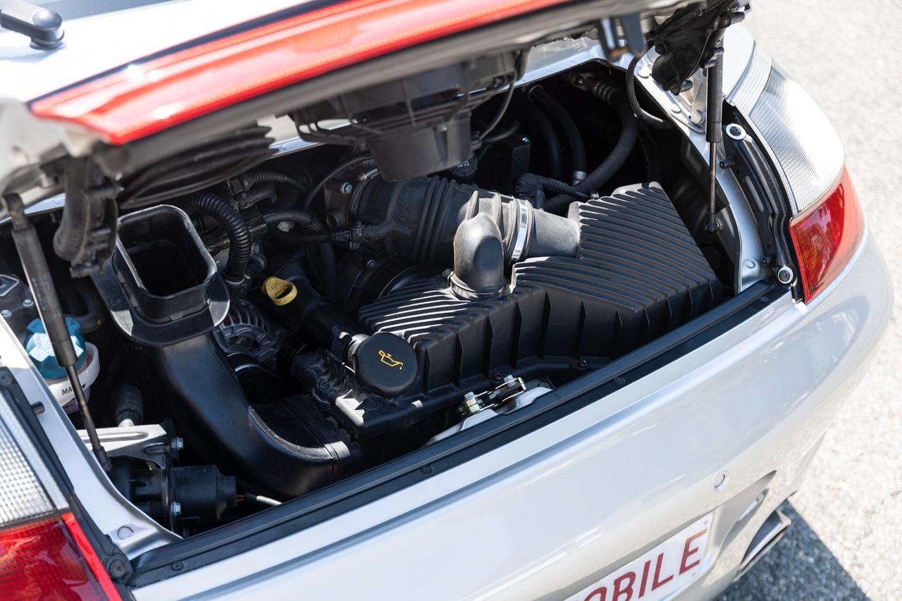 Porsche 911 Carrera 4S cat Coupé