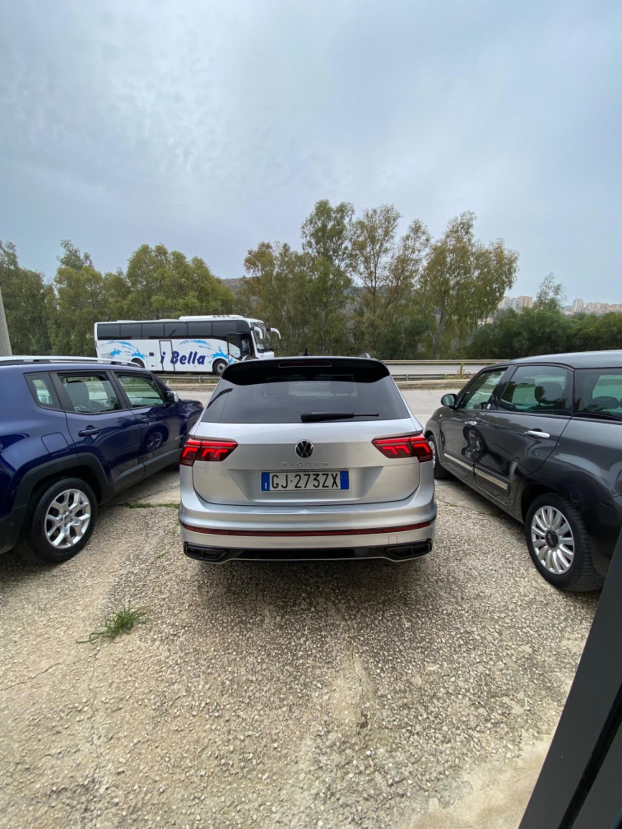 Volkswagen Tiguan 2.0 TDI 150 CV SCR DSG R-Line