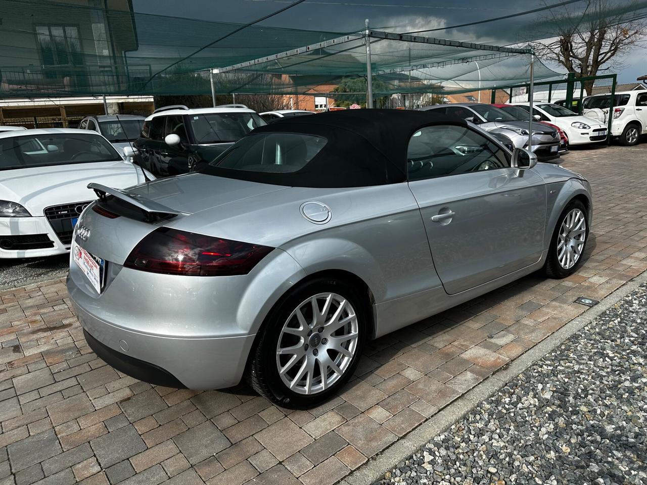 Audi TT Roadster 2.0 TFSI cabrio