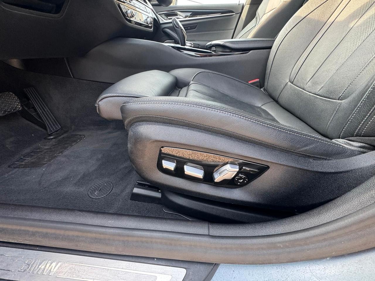 Bmw 530 530d 48V xDrive Touring Business