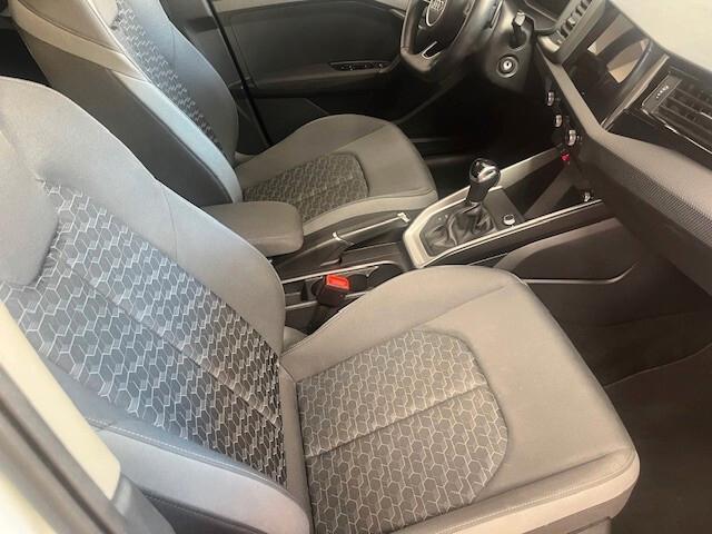 AUDI A1 SPORTBACK 1.0 BENZINA 110CV S-line S/TRONIC EDITION OK NEOPATENTATI