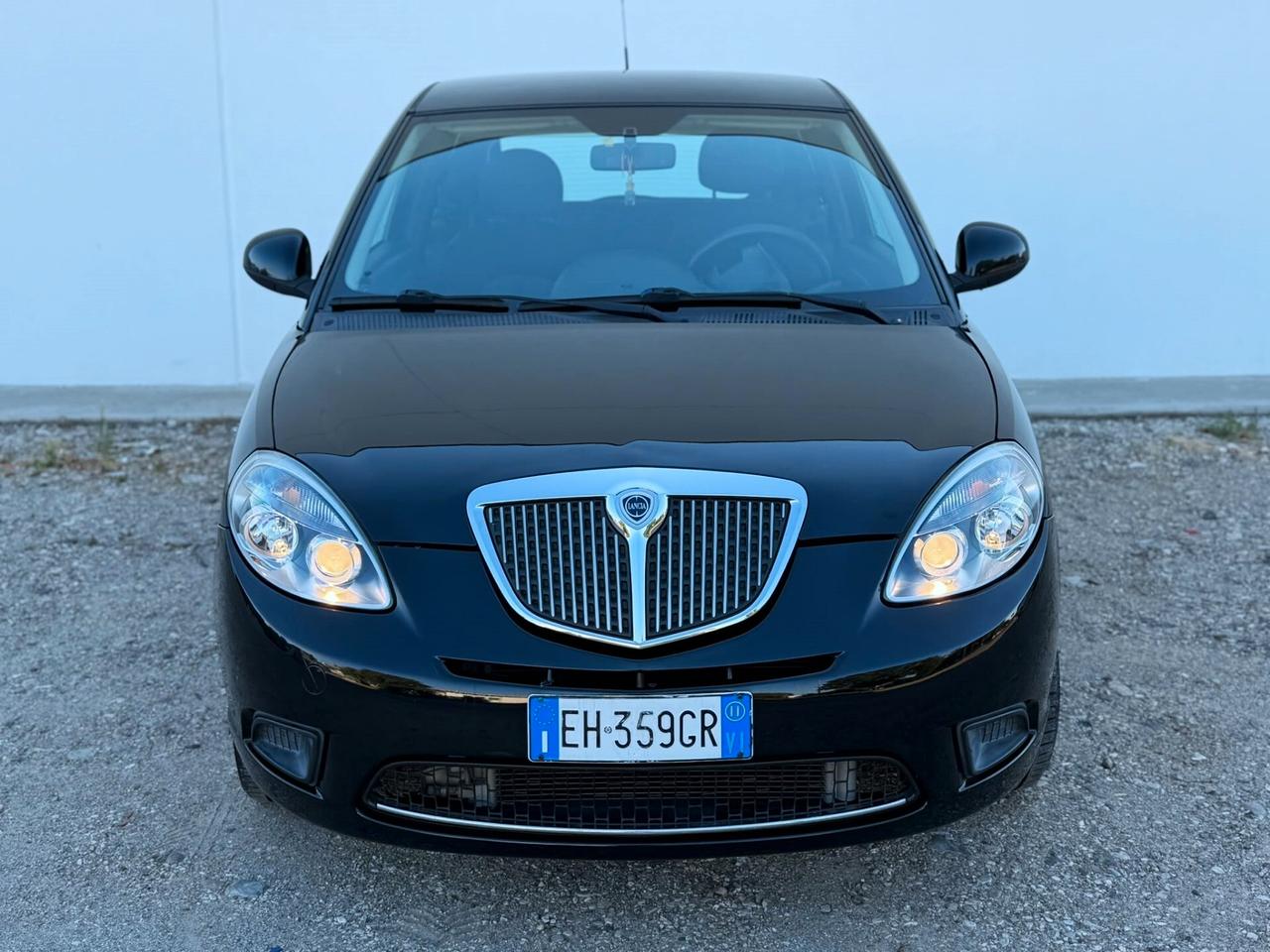 Lancia Ypsilon 1.2 69 CV DIVA