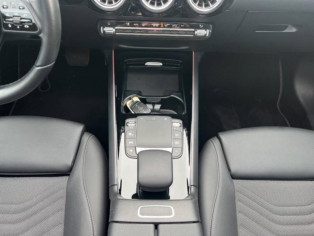 Mercedes Classe GLA 200 d Sport 4matic auto