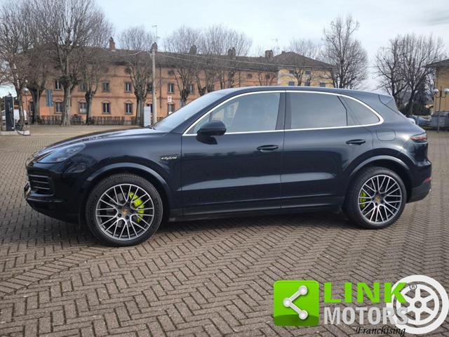 PORSCHE Cayenne 3.0 V6 E-Hybrid