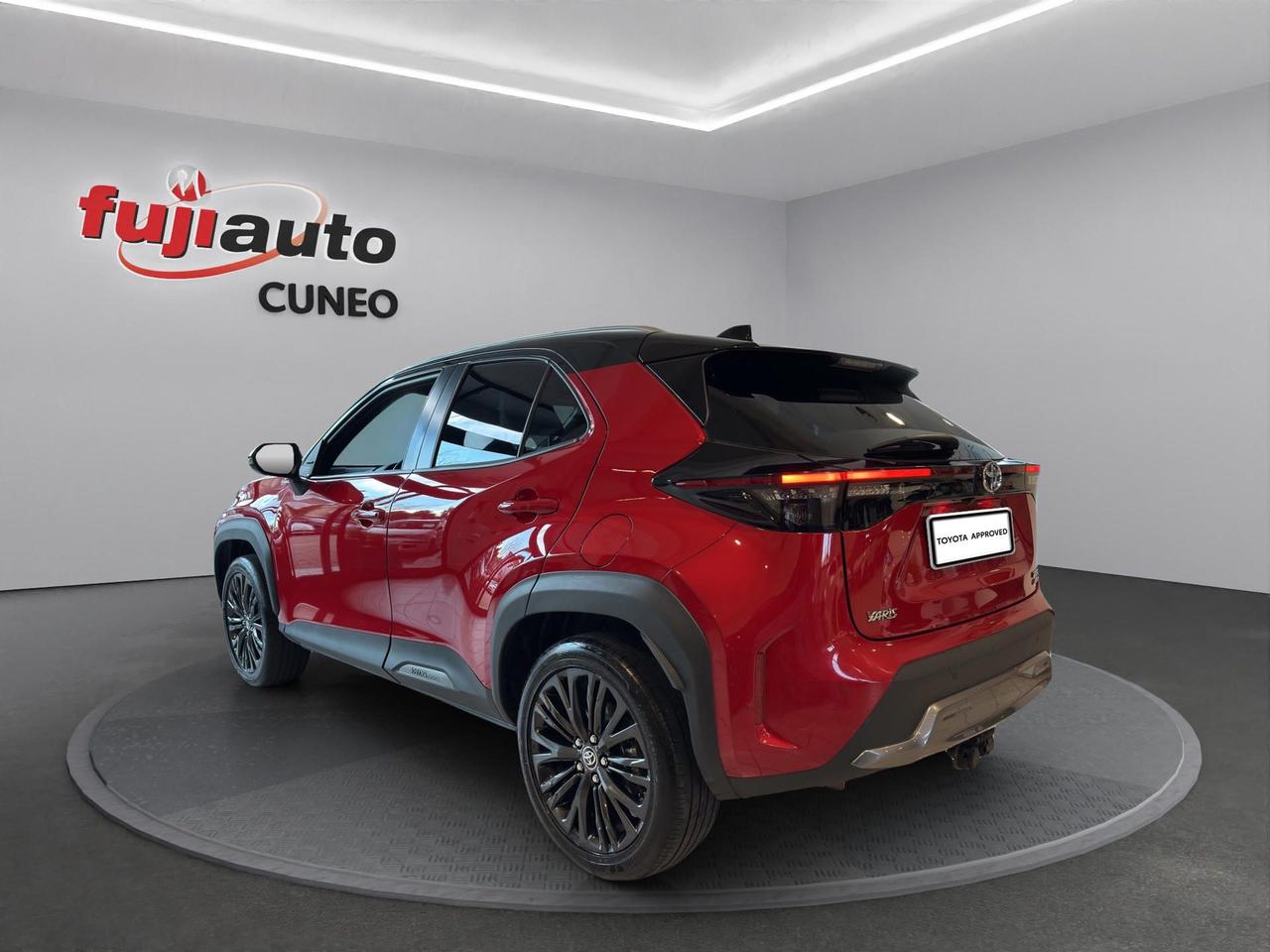 Toyota Yaris Cross 1.5h Adventure awd-i 116cv e-c