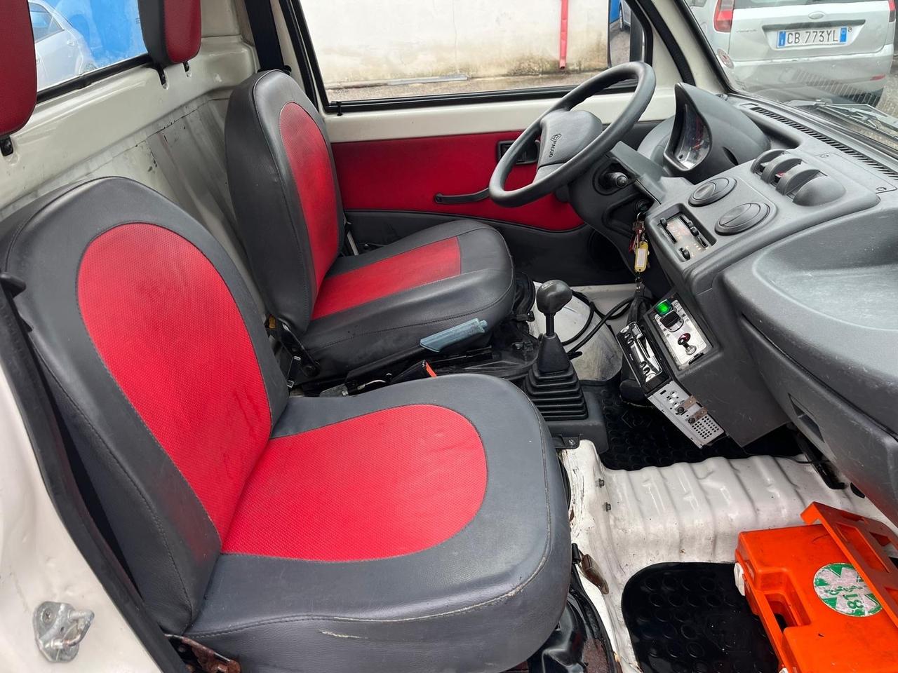 Piaggio quargo con vasca/rib.-700 cc- Diesel -2014
