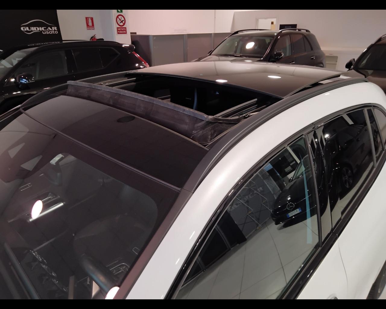 Mercedes-Benz GLA-H247 2023 - GLA 200 d AMG Line Premium auto