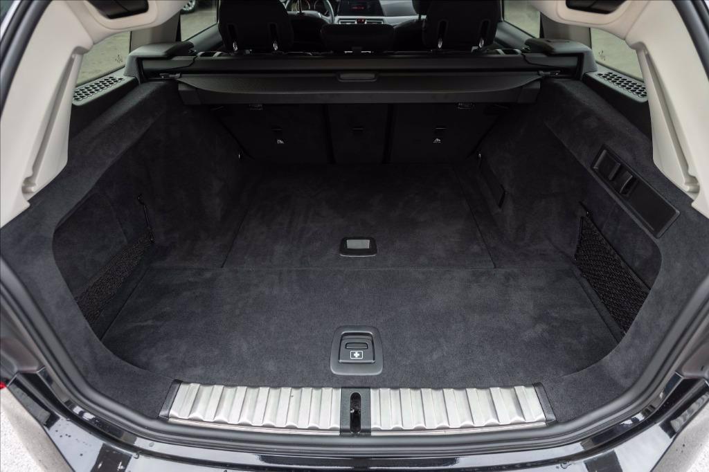 BMW 318d Touring Business Advantage auto del 2020