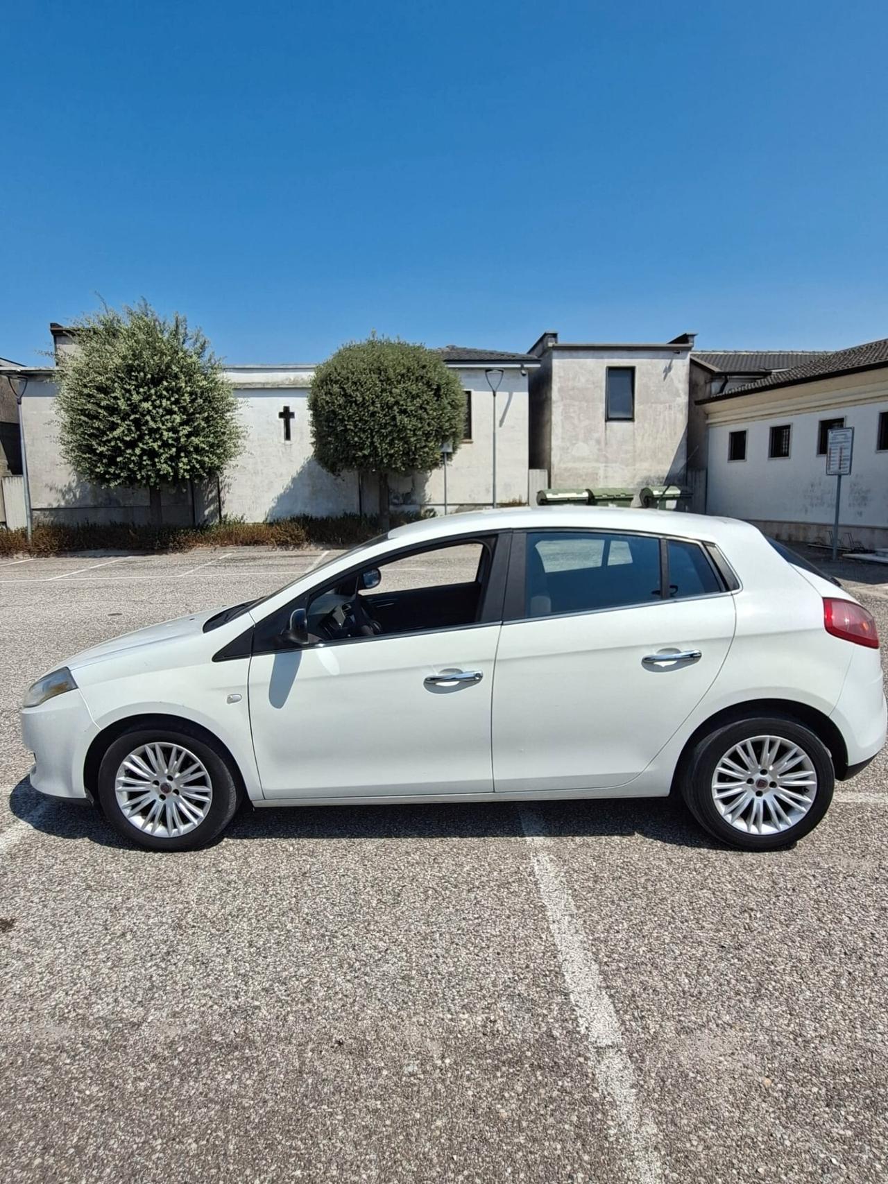 Fiat Bravo 1.6 MJT 105 CV Dynamic neopatentati