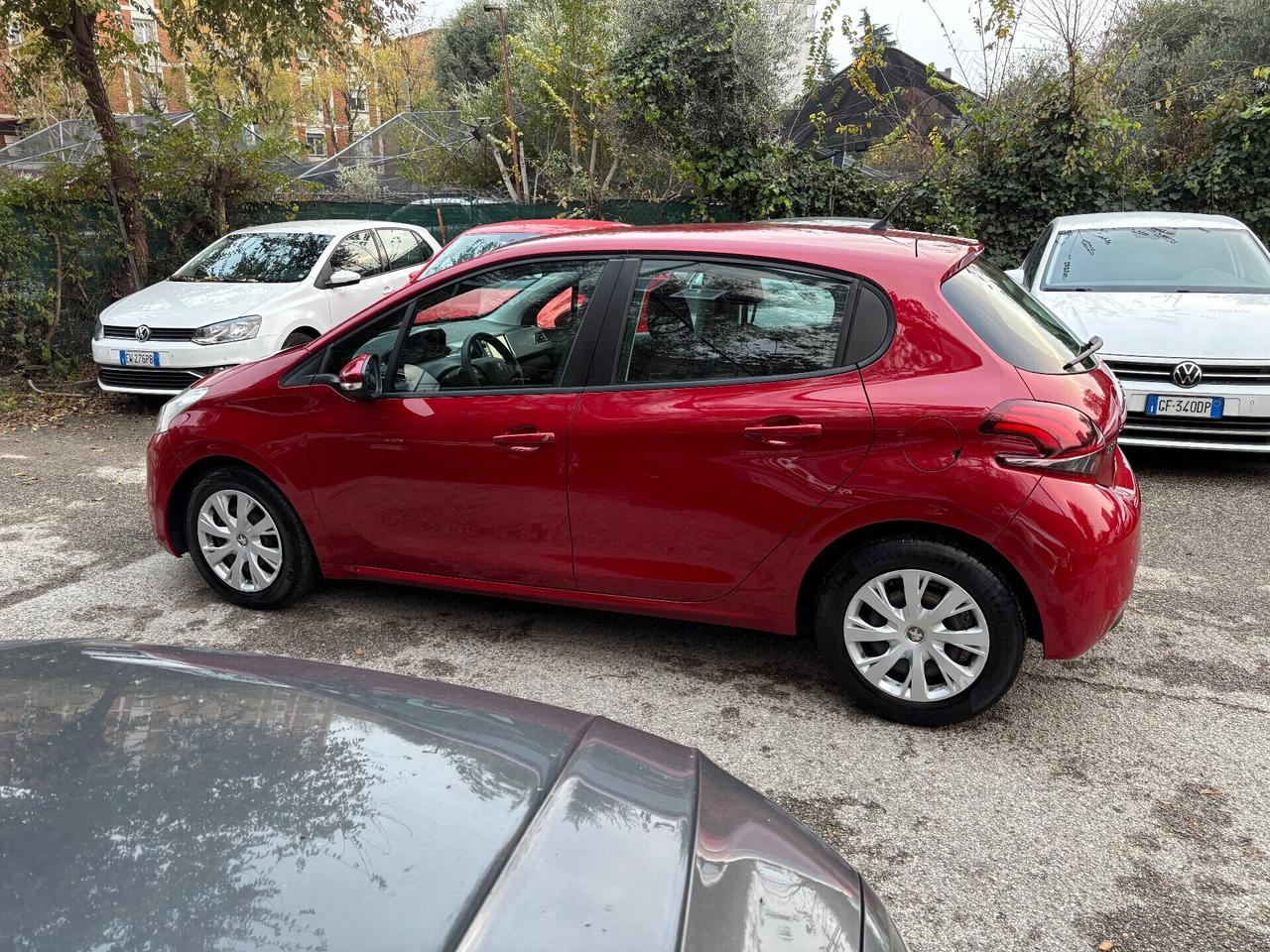 Peugeot 208 1.4 HDi 68 CV 5 porte Active ok Neopatentati