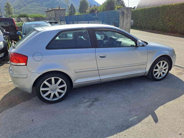 AUDI A3 2.0 16V TDI Attraction