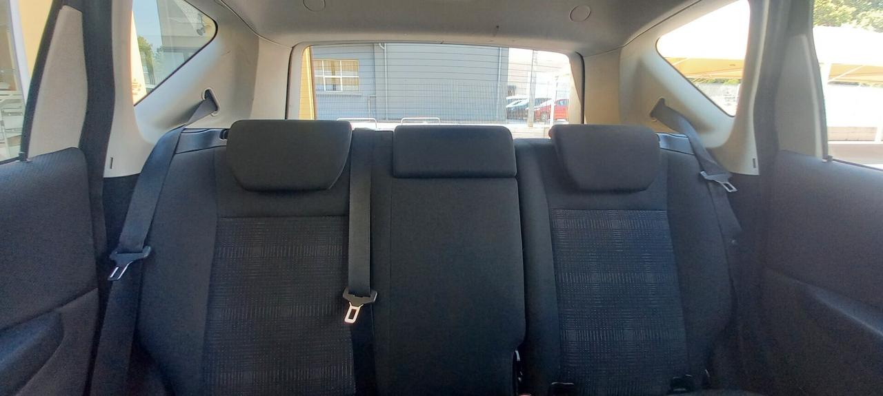 Mercedes-Benz Classe A 160 Benzina cc. 1.5 CV. 95 Cambio Manuale 5 Porte 5 Posti SOLO 89.575 KM. Utilizzabile anche per i Neopatentati.