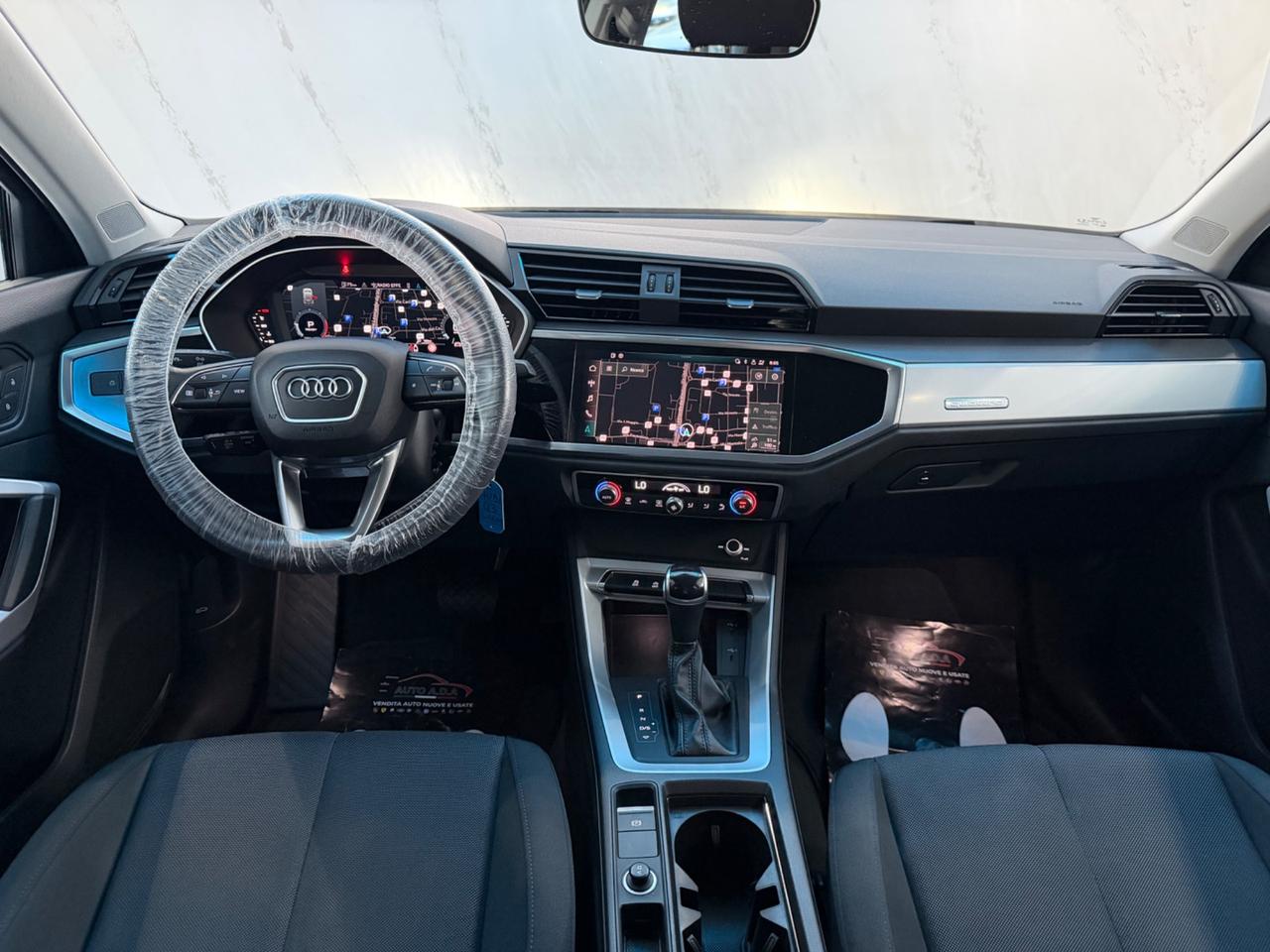 Audi Q3 35 TDI quattro S tronic Business