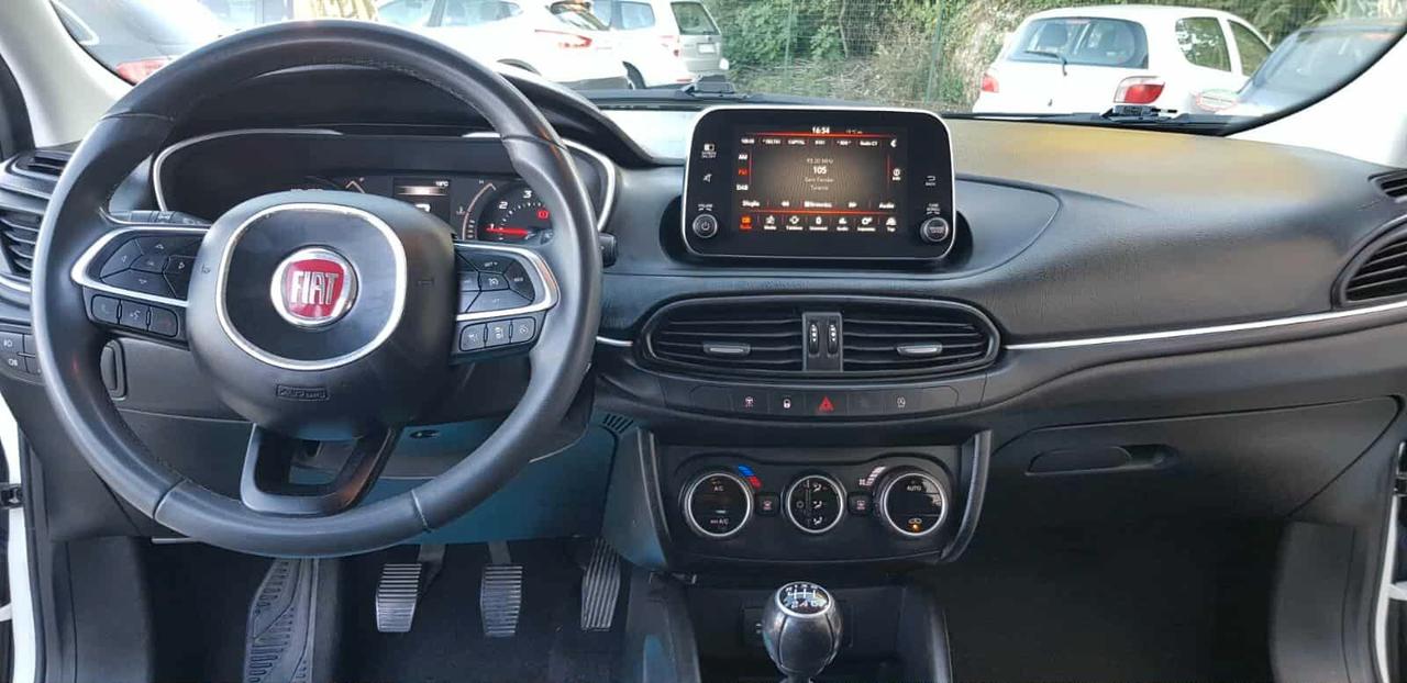 Fiat Tipo 1.6 Mjt S&S SW Lounge
