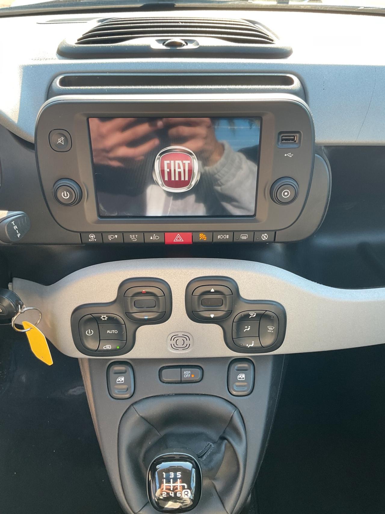 Fiat Panda 1.0 FireFly S&S Hybrid City Cross