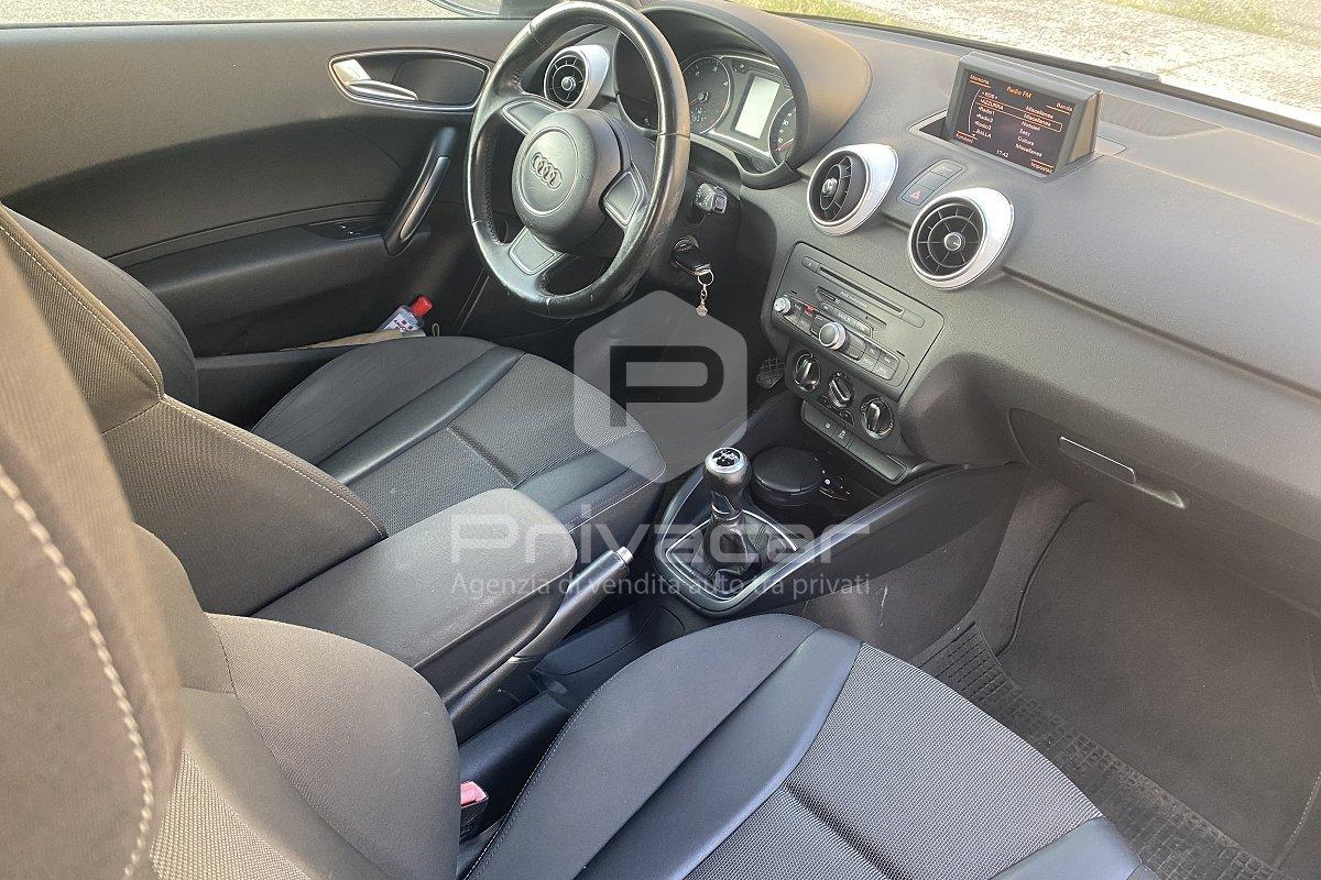AUDI A1 1.6 TDI 105 CV Ambition