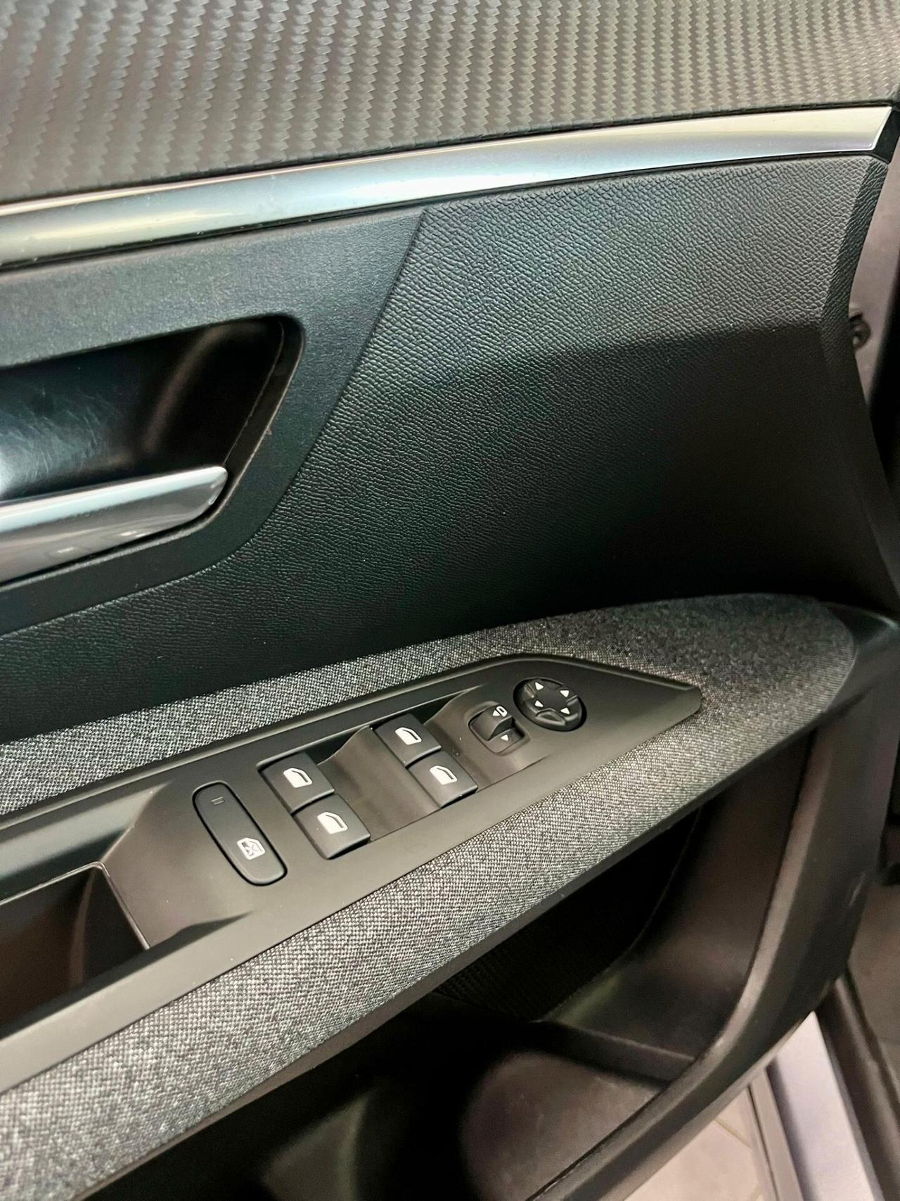 Peugeot 3008 PureTech Turbo 130 S&S Active Pack