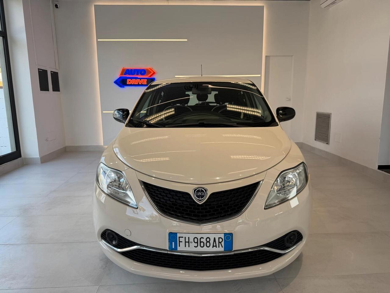 Lancia Ypsilon 1.2 69 CV 5 porte GPL Ecochic Mya