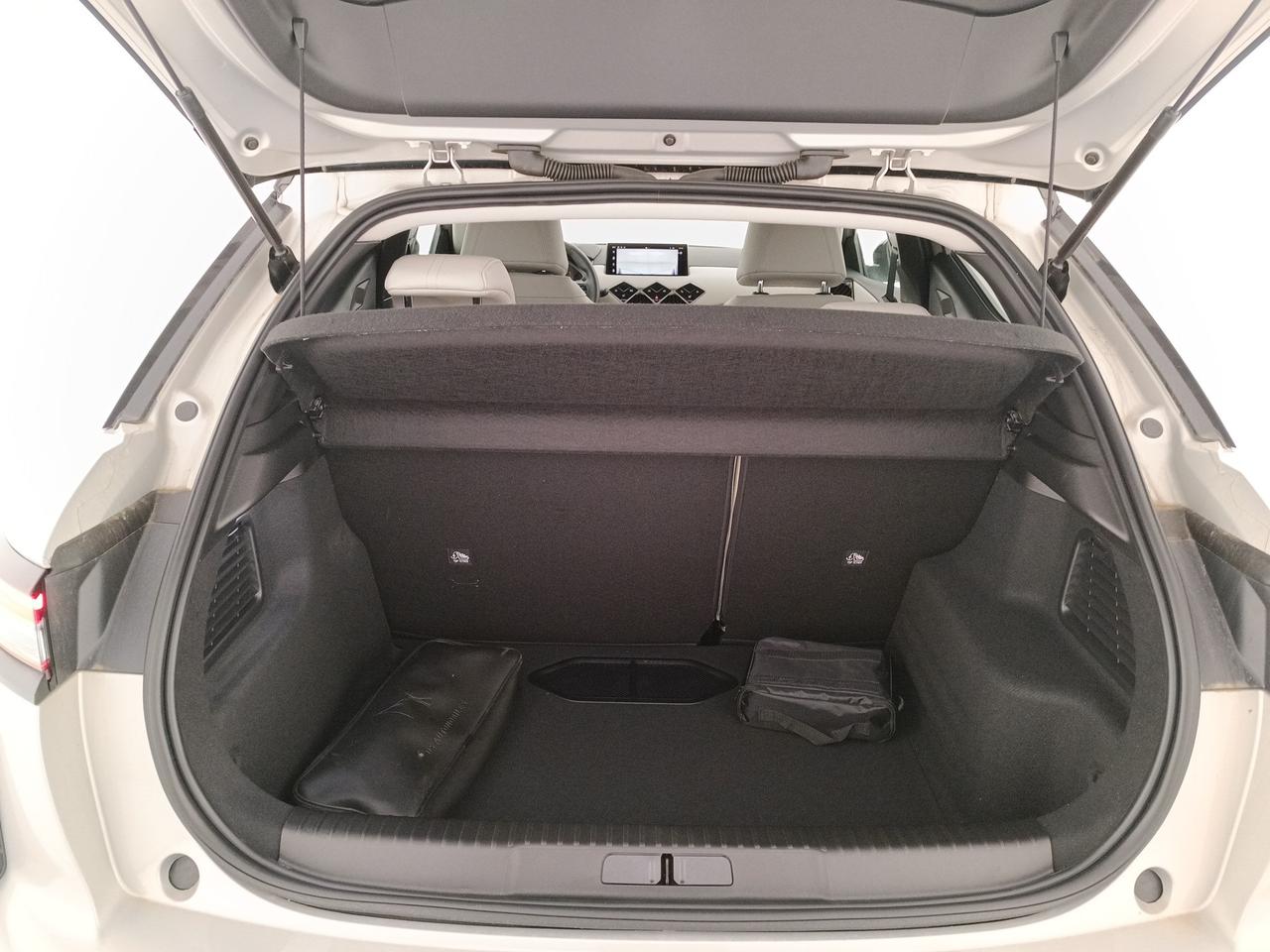DS DS 3 Esprit de Voyage Puretech 130 cv automatico