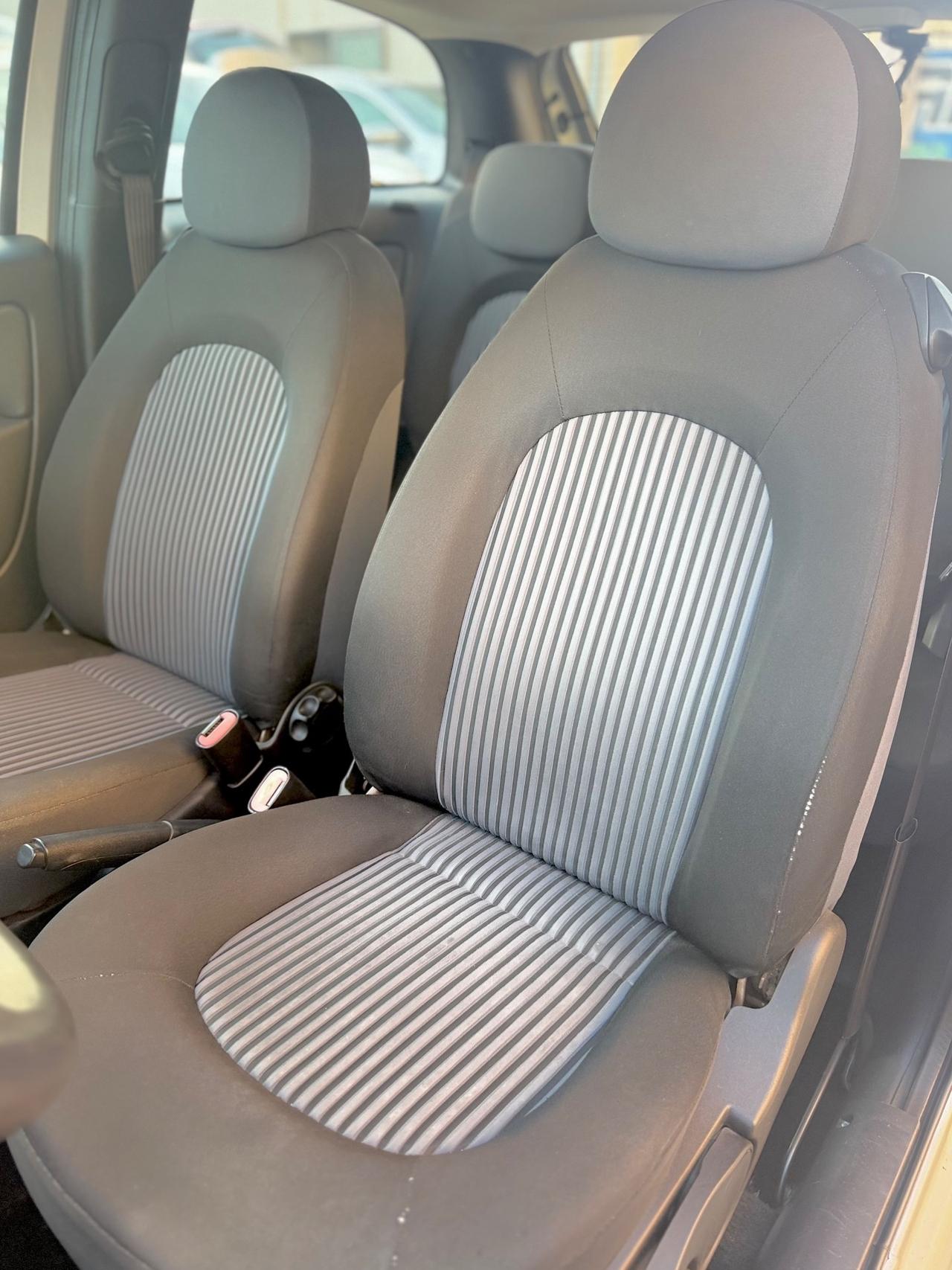 Lancia Ypsilon 1.3 Diesel 75 Cv