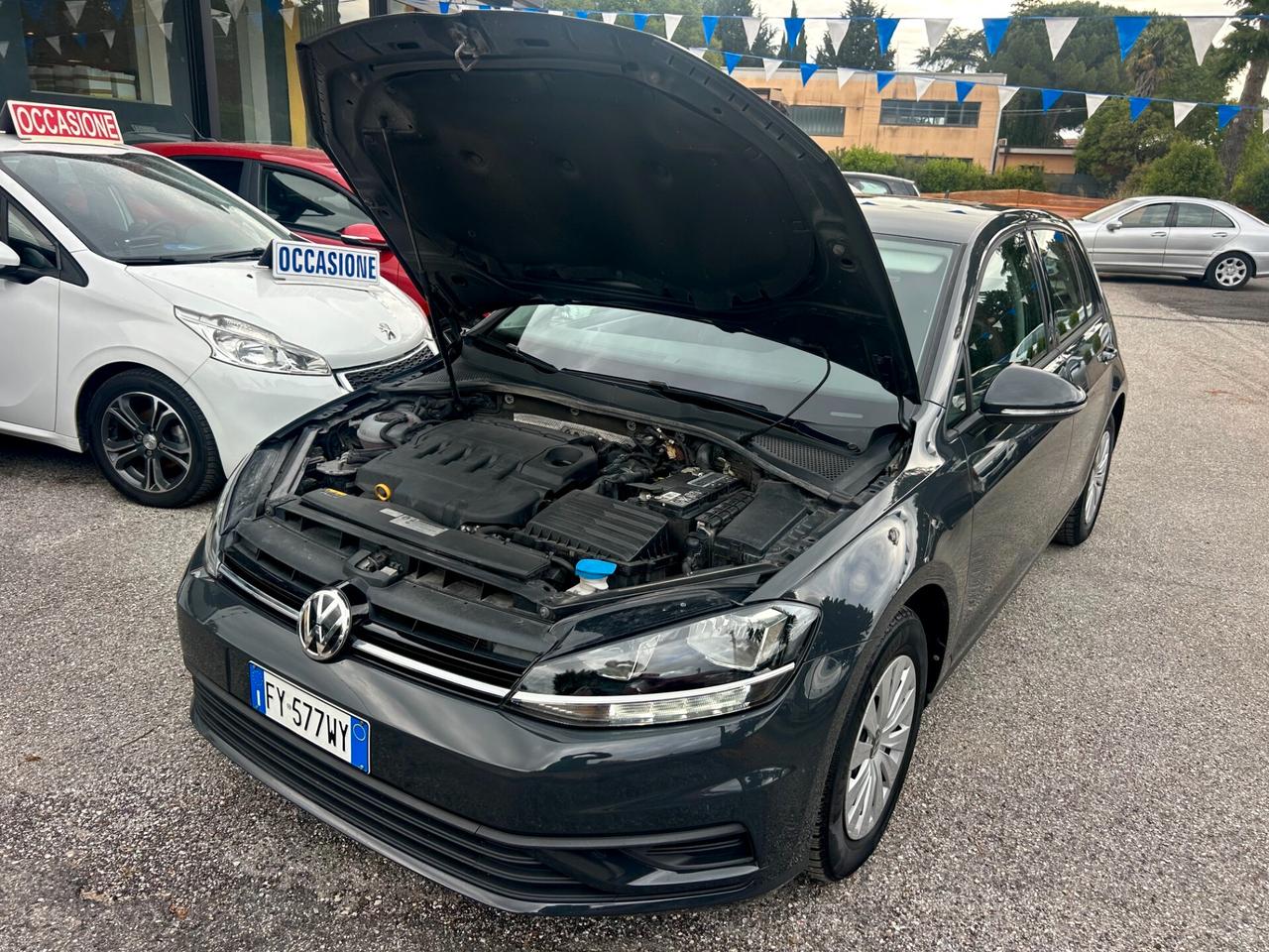 " PERFETTA " Volkswagen Golf 1.6 TDI 115 CV Business