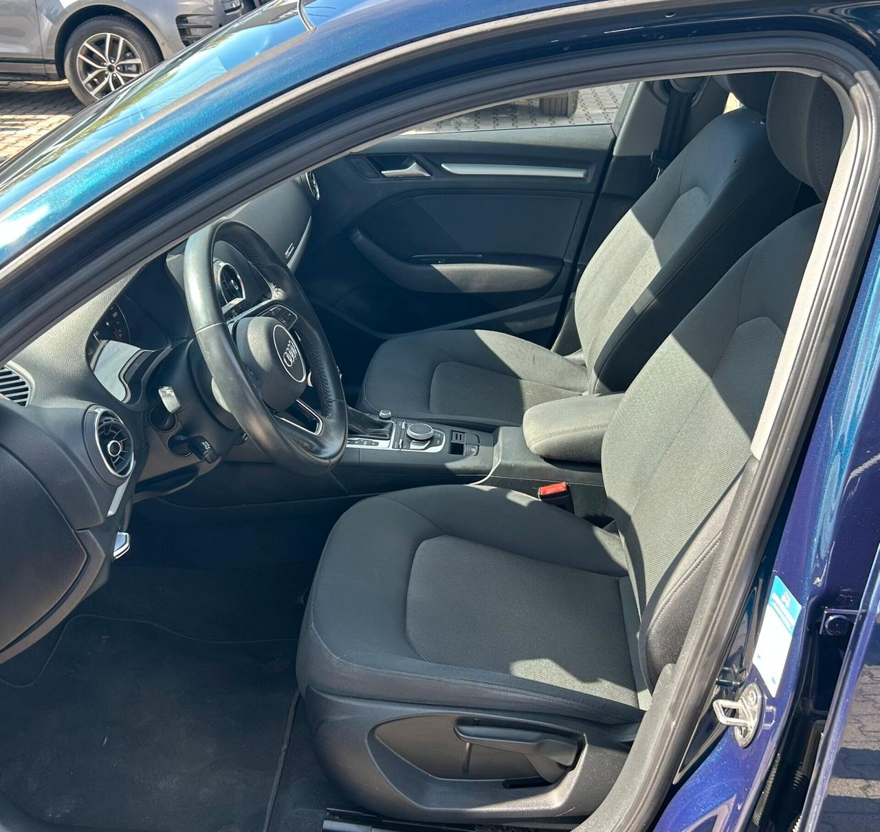 Audi A3 SPB 35 TDI S tronic Business