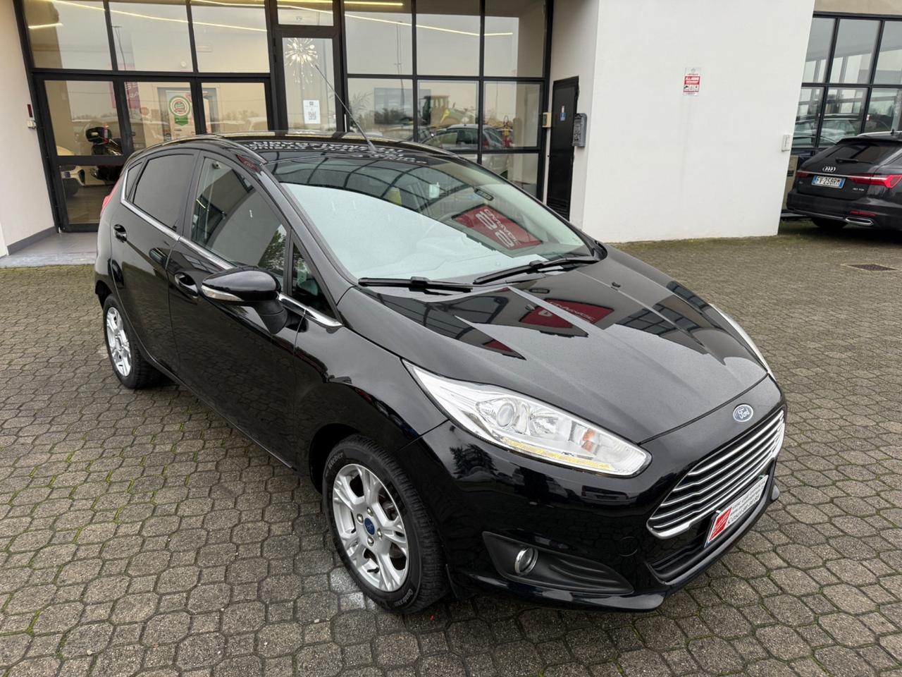 Ford Fiesta 1.4 5p. Bz.- GPL Titanium