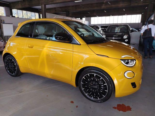 FIAT 500 Berlina Hybrid Icon km0 FULL PACK STYLE/CONFORT